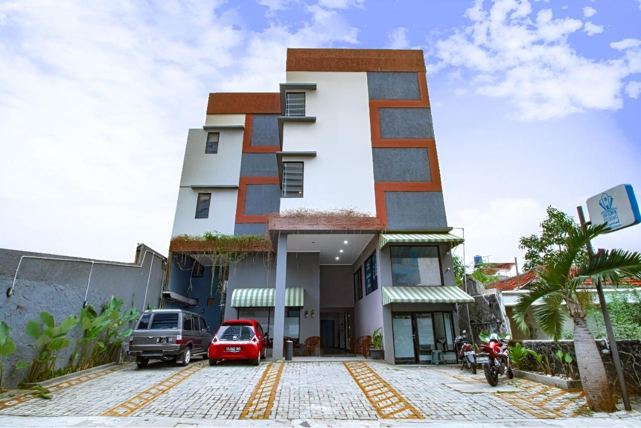 Uptown Syariah Pinang *